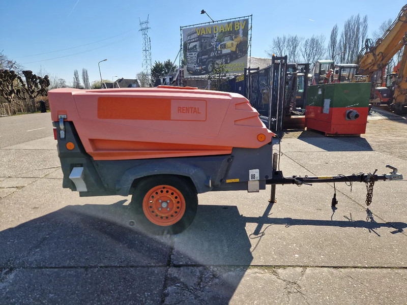 Atlas-Copco XAS57 - 공기 압축기 : 사진 2 Atlas-Copco XAS57 - 공기 압축기 : 사진 2