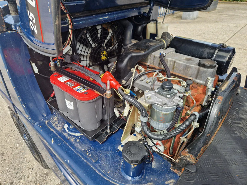 Caterpillar DP25K met breed vorkenbord - 디젤 지게차 : 사진 5 Caterpillar DP25K met breed vorkenbord - 디젤 지게차 : 사진 5