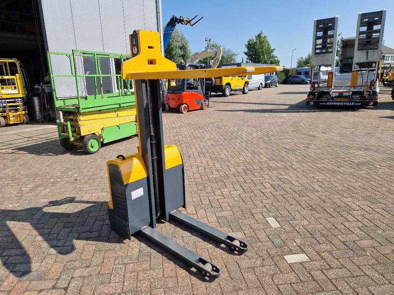 Jungheinrich EMC110 stapelaar elektrisch - 스태커 : 사진 5 Jungheinrich EMC110 stapelaar elektrisch - 스태커 : 사진 5