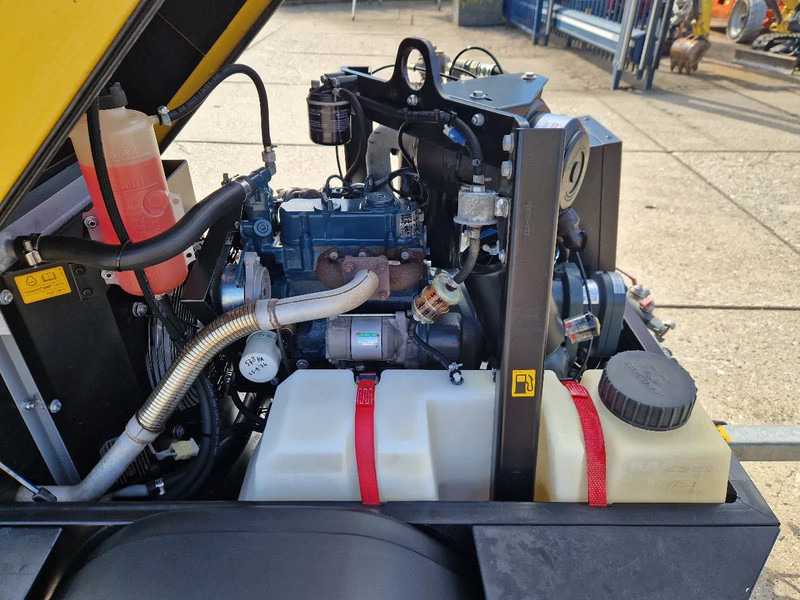 Kaeser M20.2 in zeer nette staat! - 공기 압축기 : 사진 5 Kaeser M20.2 in zeer nette staat! - 공기 압축기 : 사진 5