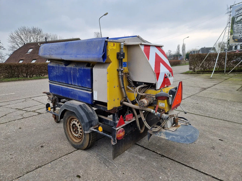 Onbekend Nido Stratos B08-15 nat zoutstrooier zo uit het werk - 모래/ 소금 살포기 : 사진 3 Onbekend Nido Stratos B08-15 nat zoutstrooier zo uit het werk - 모래/ 소금 살포기 : 사진 3