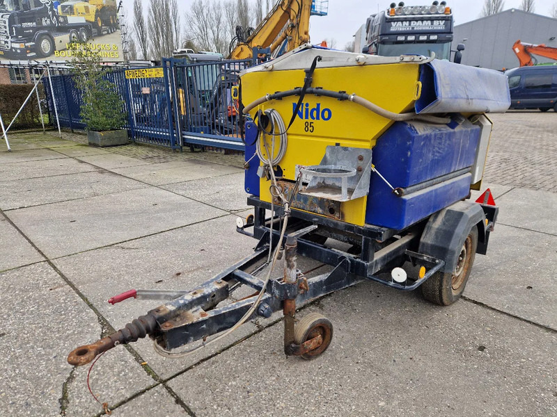 Onbekend Nido Stratos B08-15 nat zoutstrooier zo uit het werk - 모래/ 소금 살포기 : 사진 1 Onbekend Nido Stratos B08-15 nat zoutstrooier zo uit het werk - 모래/ 소금 살포기 : 사진 1