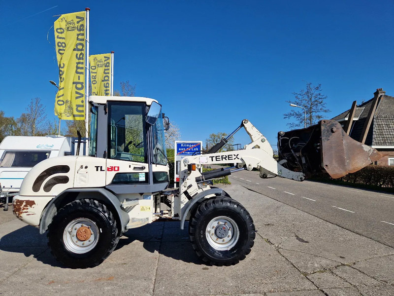Terex TL80 palletvorken en 4in1-bak - 휠 로더 : 사진 2 Terex TL80 palletvorken en 4in1-bak - 휠 로더 : 사진 2