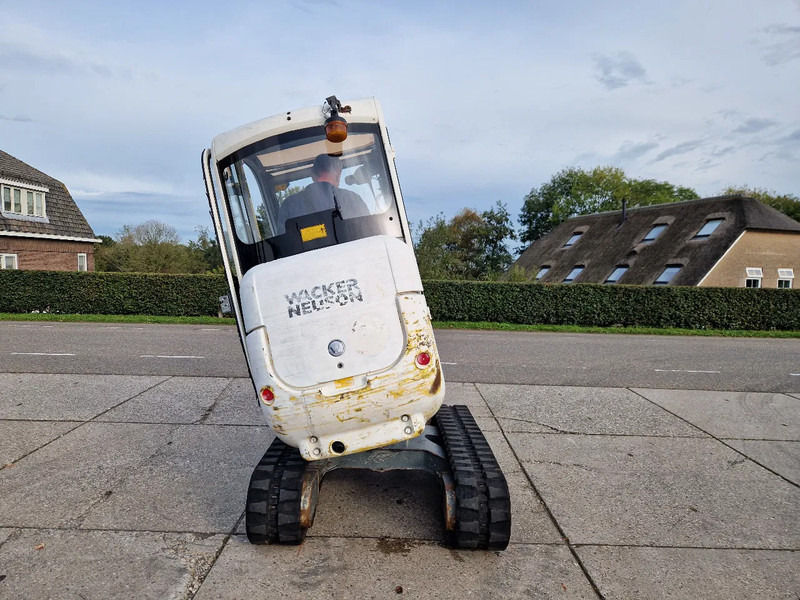 WACKER NEUSON 2404RD, kan op een berghelling draaien - 미니 굴삭기 : 사진 2 WACKER NEUSON 2404RD, kan op een berghelling draaien - 미니 굴삭기 : 사진 2