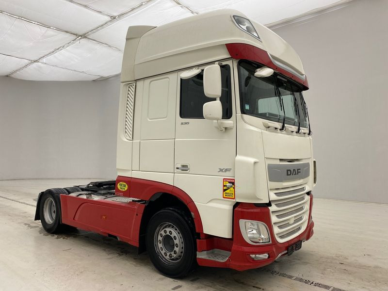 DAF XF105.530 Super Space Cab - 트랙터 유닛 : 사진 3 DAF XF105.530 Super Space Cab - 트랙터 유닛 : 사진 3