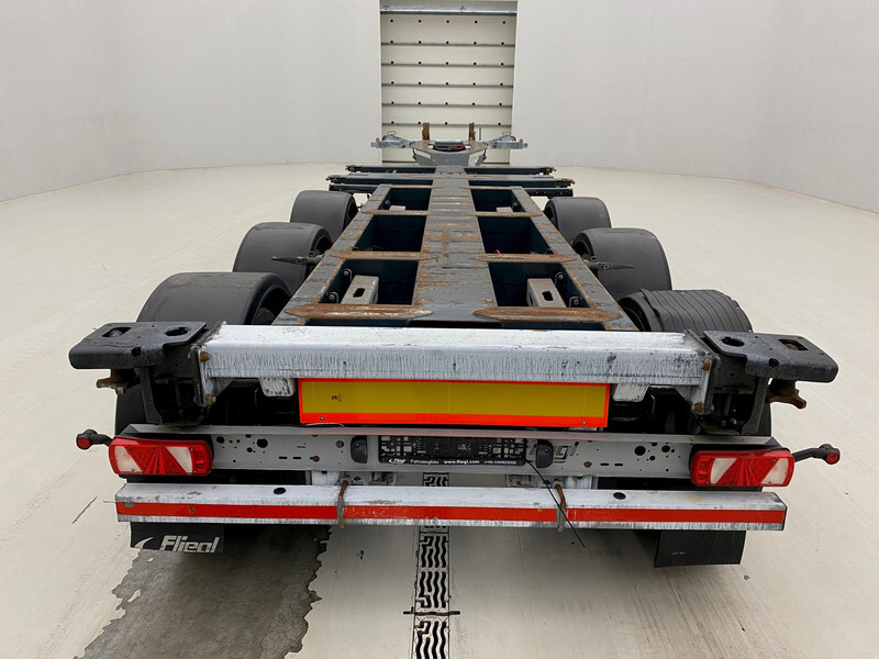 Fliegl Polyvalent skelet 2 x 20-30-40-45 ft* - 컨테이너 운반 장치/ 스와프 보디 세미 트레일러 : 사진 5 Fliegl Polyvalent skelet 2 x 20-30-40-45 ft* - 컨테이너 운반 장치/ 스와프 보디 세미 트레일러 : 사진 5