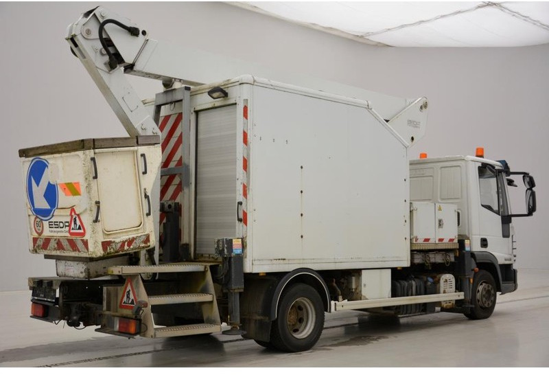 Iveco Eurocargo 120E18* - 트럭 탑재 고가작업 플랫폼 : 사진 5 Iveco Eurocargo 120E18* - 트럭 탑재 고가작업 플랫폼 : 사진 5