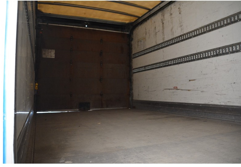 Iveco Eurocargo 120E18 - 박스 트럭 : 사진 5 Iveco Eurocargo 120E18 - 박스 트럭 : 사진 5