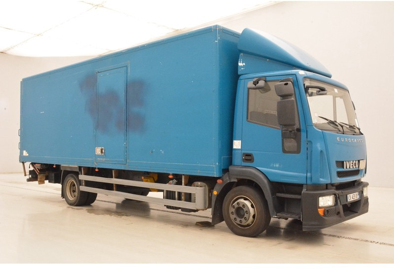 Iveco Eurocargo 120E18 - 박스 트럭 : 사진 3 Iveco Eurocargo 120E18 - 박스 트럭 : 사진 3