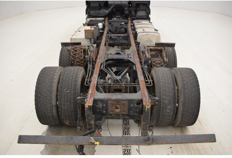 MAN TGA 28.530 - 6x2 - 캡 새시 트럭 : 사진 5 MAN TGA 28.530 - 6x2 - 캡 새시 트럭 : 사진 5