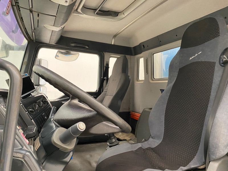 덤프트럭 MAN TGA 33.350 - 6x4 : 사진 10