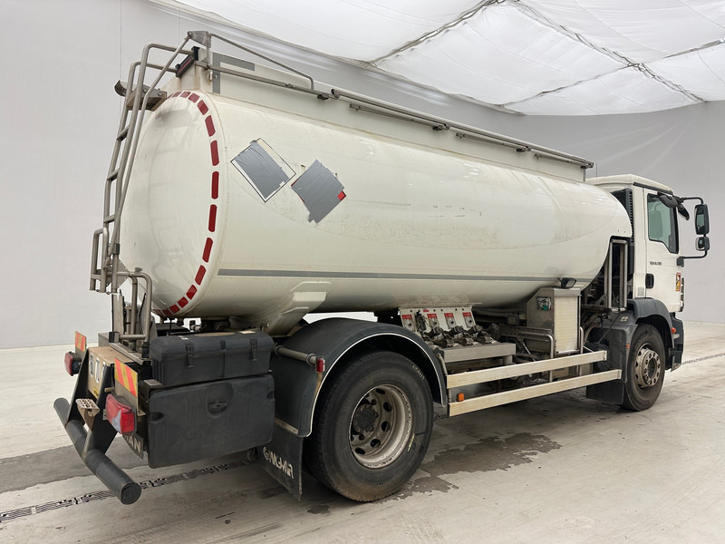 MAN TGM 18.290 - 4x2 - 유조트럭 : 사진 4 MAN TGM 18.290 - 4x2 - 유조트럭 : 사진 4