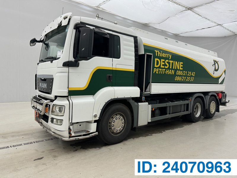 MAN TGS 26.360 - 6x2 - 유조트럭 : 사진 1 MAN TGS 26.360 - 6x2 - 유조트럭 : 사진 1