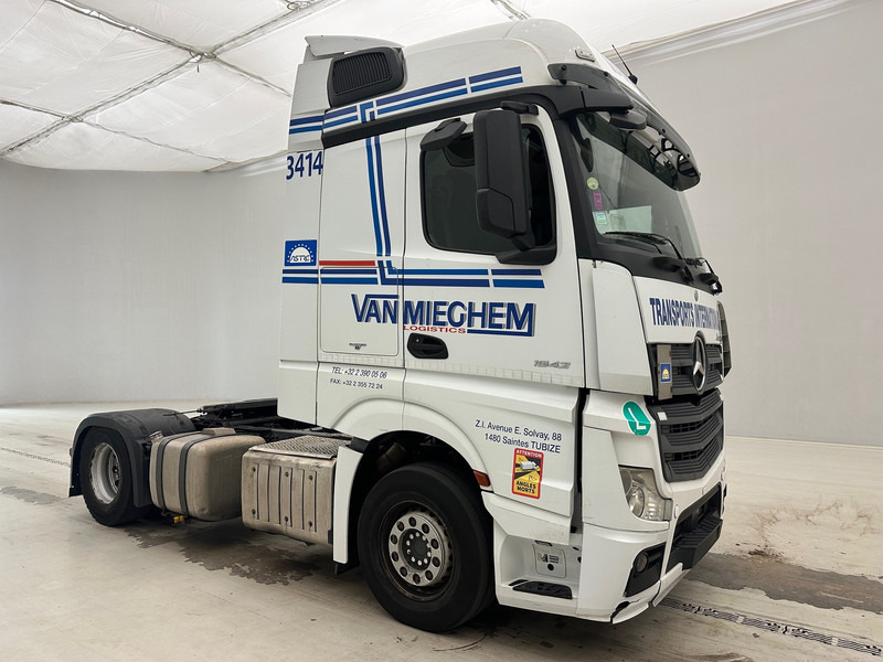 Mercedes-Benz Actros 1842 - 트랙터 유닛 : 사진 3 Mercedes-Benz Actros 1842 - 트랙터 유닛 : 사진 3