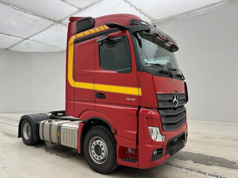 Mercedes-Benz Actros 1942 BigSpace - 트랙터 유닛 : 사진 3 Mercedes-Benz Actros 1942 BigSpace - 트랙터 유닛 : 사진 3