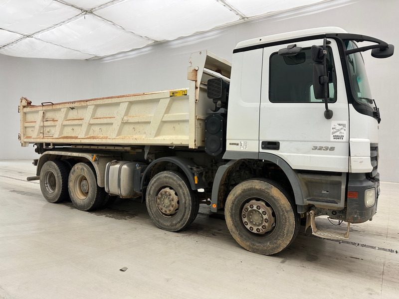 Mercedes-Benz Actros 3236 - 8x4 - 덤프트럭 : 사진 3 Mercedes-Benz Actros 3236 - 8x4 - 덤프트럭 : 사진 3