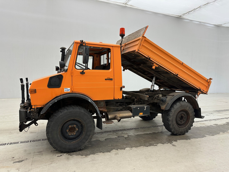 Mercedes-Benz Unimog U427 - 4x4 - 덤프트럭 : 사진 4 Mercedes-Benz Unimog U427 - 4x4 - 덤프트럭 : 사진 4
