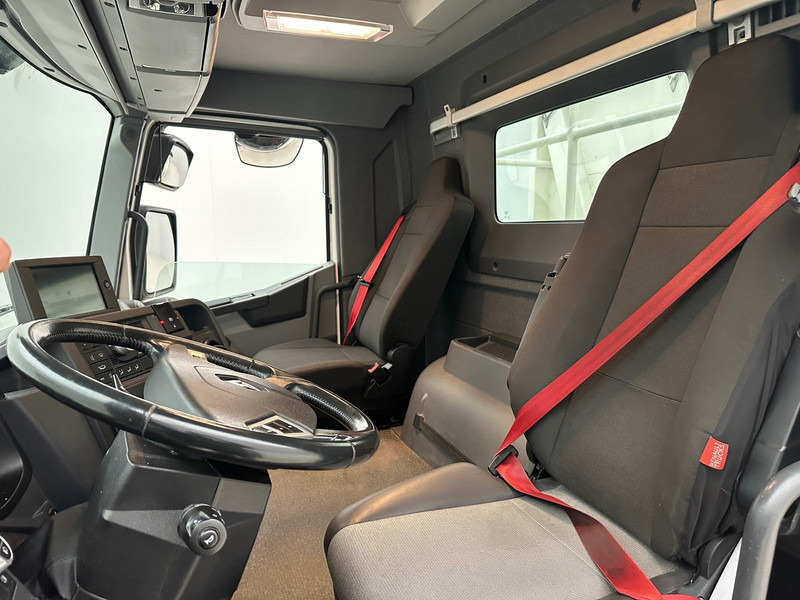 덤프트럭 Renault C 480 - 6x2* : 사진 9
