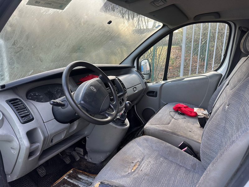 Renault Trafic - no clutch* - 패널 밴 : 사진 3 Renault Trafic - no clutch* - 패널 밴 : 사진 3