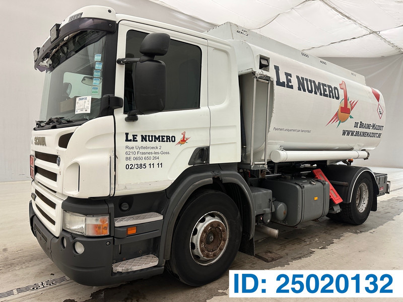 Scania P270 - 유조트럭 : 사진 1 Scania P270 - 유조트럭 : 사진 1