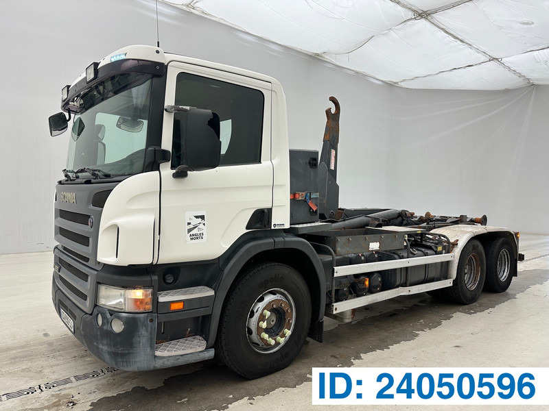 Scania P420 - 6x2 - 후크 리프트 트럭 : 사진 1 Scania P420 - 6x2 - 후크 리프트 트럭 : 사진 1