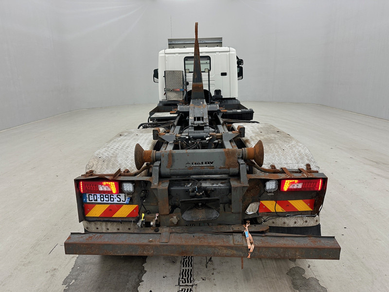 Scania P420 - 6x2* - 후크 리프트 트럭 : 사진 5 Scania P420 - 6x2* - 후크 리프트 트럭 : 사진 5