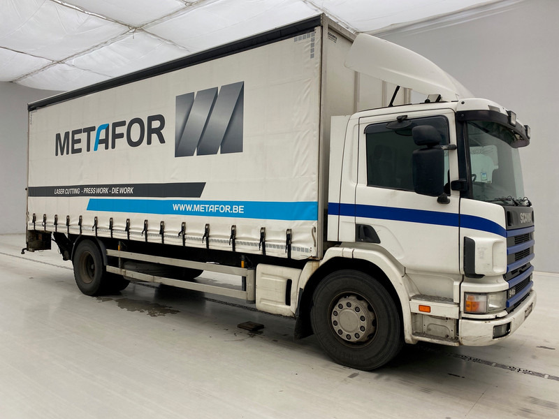 Scania P94.220 - 커튼사이더 트럭 : 사진 3 Scania P94.220 - 커튼사이더 트럭 : 사진 3