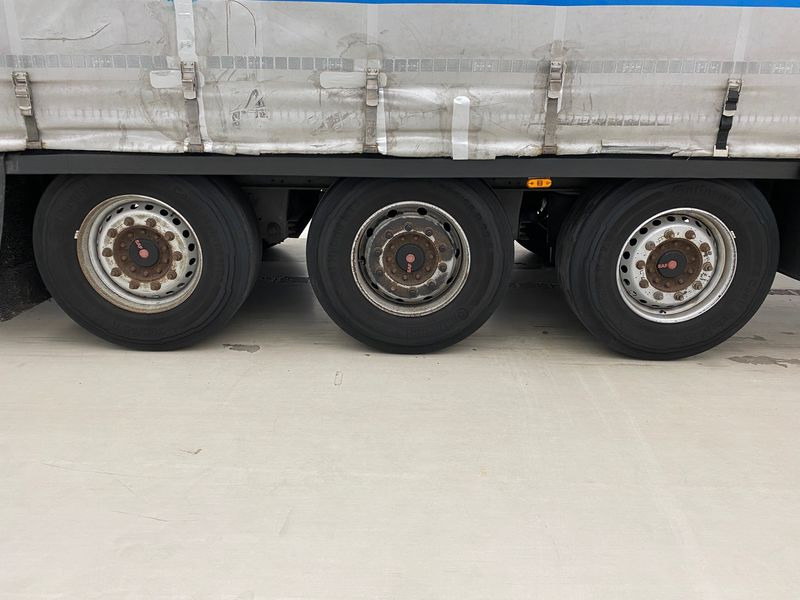 Schmitz Cargobull Tautliner - 커튼사이더 세미 트레일러 : 사진 3 Schmitz Cargobull Tautliner - 커튼사이더 세미 트레일러 : 사진 3