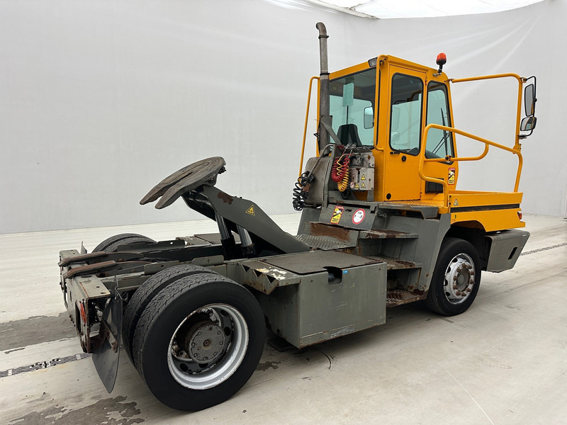 Terberg Terminal tractor* - 트랙터 유닛 : 사진 5 Terberg Terminal tractor* - 트랙터 유닛 : 사진 5