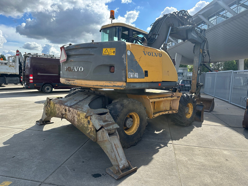 Volvo EW140 - 휠 굴삭기 : 사진 4 Volvo EW140 - 휠 굴삭기 : 사진 4