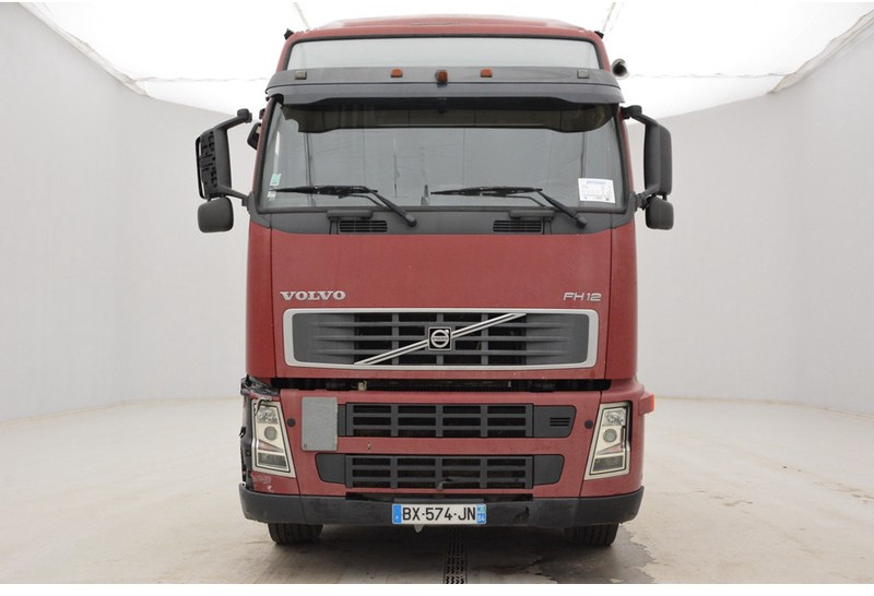 Volvo FH12.460 Globetrotter* - 드롭사이드/ 플랫베드 트럭 : 사진 2 Volvo FH12.460 Globetrotter* - 드롭사이드/ 플랫베드 트럭 : 사진 2