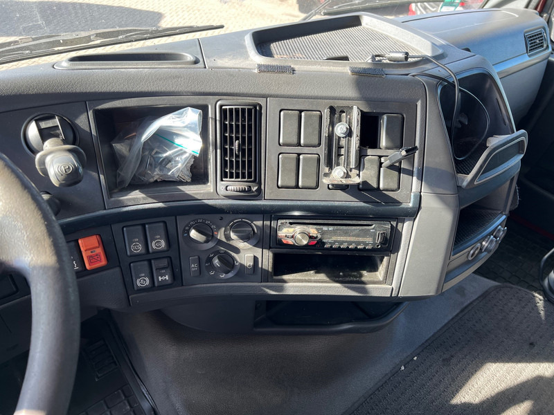 트랙터 유닛 Volvo FH13.420 Globetrotter - ADR : 사진 9