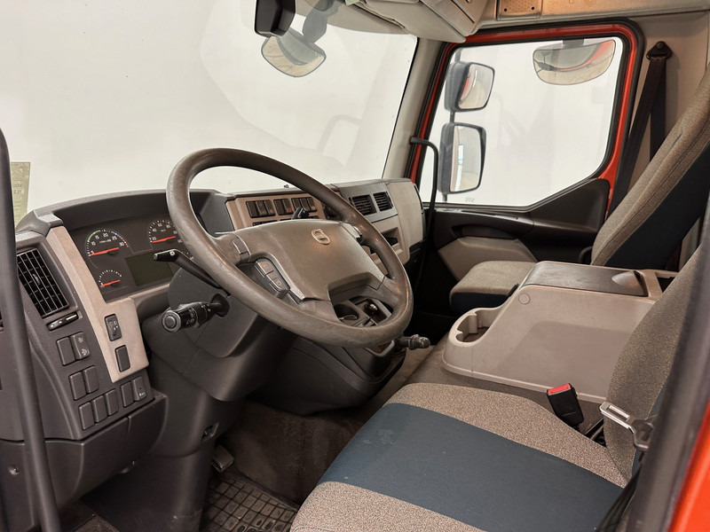 냉동탑차 Volvo FL 210 : 사진 8