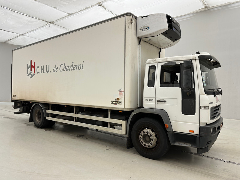 Volvo FL 220* - 냉동탑차 : 사진 3 Volvo FL 220* - 냉동탑차 : 사진 3