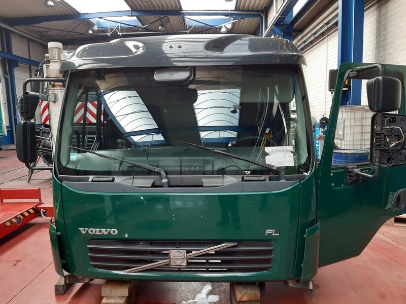 Volvo FL Volvo FL - 운전실 및 내부 : 사진 1 Volvo FL Volvo FL - 운전실 및 내부 : 사진 1