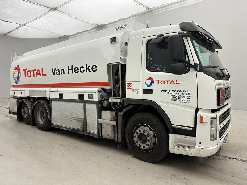 Volvo FM 300 - 6x2 - 유조트럭 : 사진 3 Volvo FM 300 - 6x2 - 유조트럭 : 사진 3