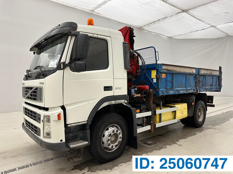 Volvo FM 300* - 덤프트럭, 크레인 트럭 : 사진 1 Volvo FM 300* - 덤프트럭, 크레인 트럭 : 사진 1