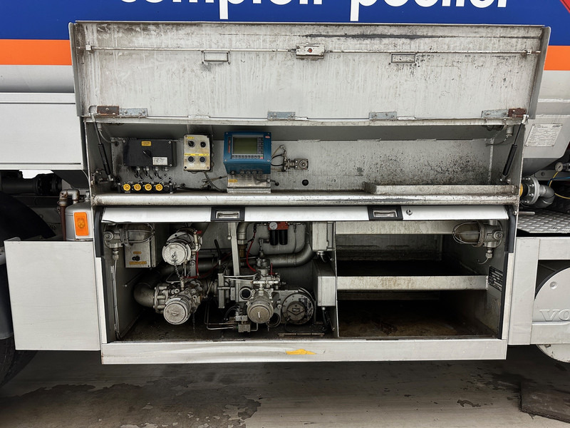 Volvo FM9.260* - 유조트럭 : 사진 4 Volvo FM9.260* - 유조트럭 : 사진 4