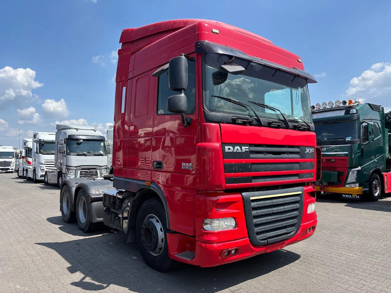 DAF XF 105.460 6X4 Spacecab Steelsuspension Manual geabox - 트랙터 유닛 : 사진 2 DAF XF 105.460 6X4 Spacecab Steelsuspension Manual geabox - 트랙터 유닛 : 사진 2