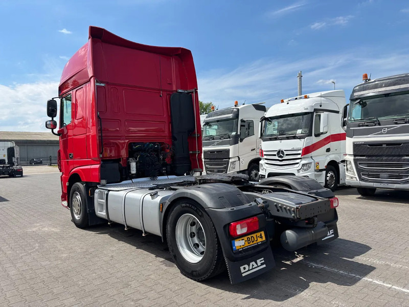 DAF XF 460 Super Spacecab Euro 6 - 트랙터 유닛 : 사진 3 DAF XF 460 Super Spacecab Euro 6 - 트랙터 유닛 : 사진 3