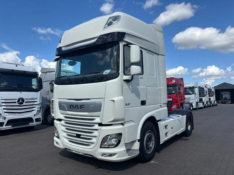 DAF XF 530 Super Spacecab Euro 6 Retarder - 트랙터 유닛 : 사진 1 DAF XF 530 Super Spacecab Euro 6 Retarder - 트랙터 유닛 : 사진 1