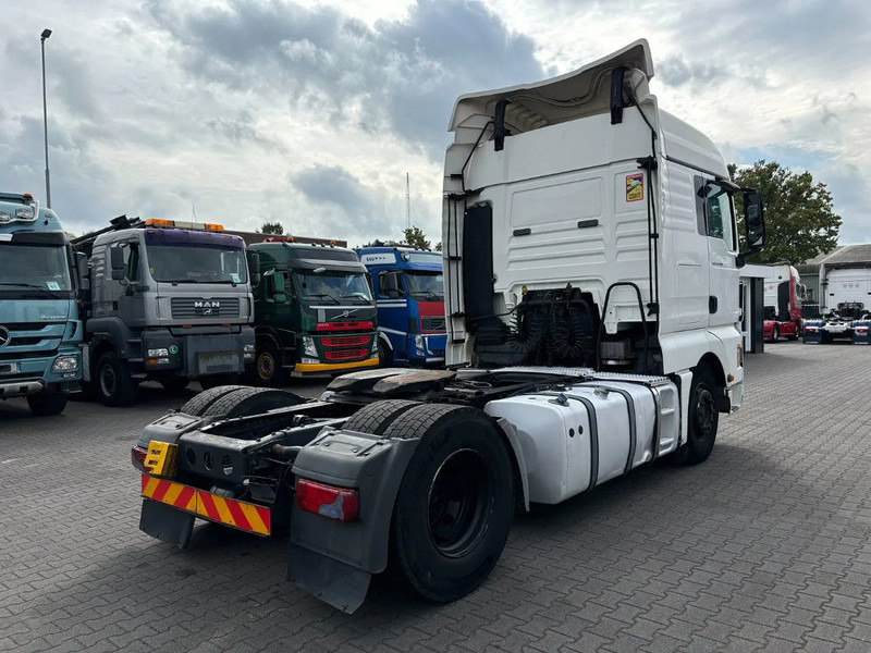 MAN TGX 18.480 Euro 5 Retarder - 트랙터 유닛 : 사진 4 MAN TGX 18.480 Euro 5 Retarder - 트랙터 유닛 : 사진 4