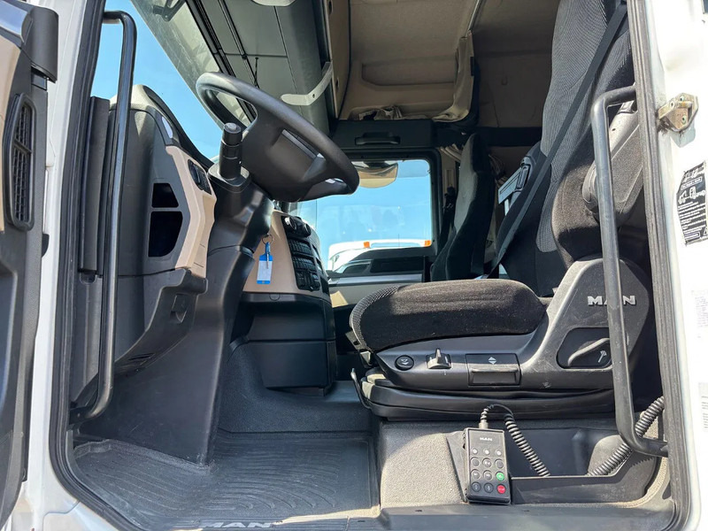 MAN TGX 18.500 Retarder Euro 6 (Chassis NO: LM841867) - 트랙터 유닛 : 사진 5 MAN TGX 18.500 Retarder Euro 6 (Chassis NO: LM841867) - 트랙터 유닛 : 사진 5