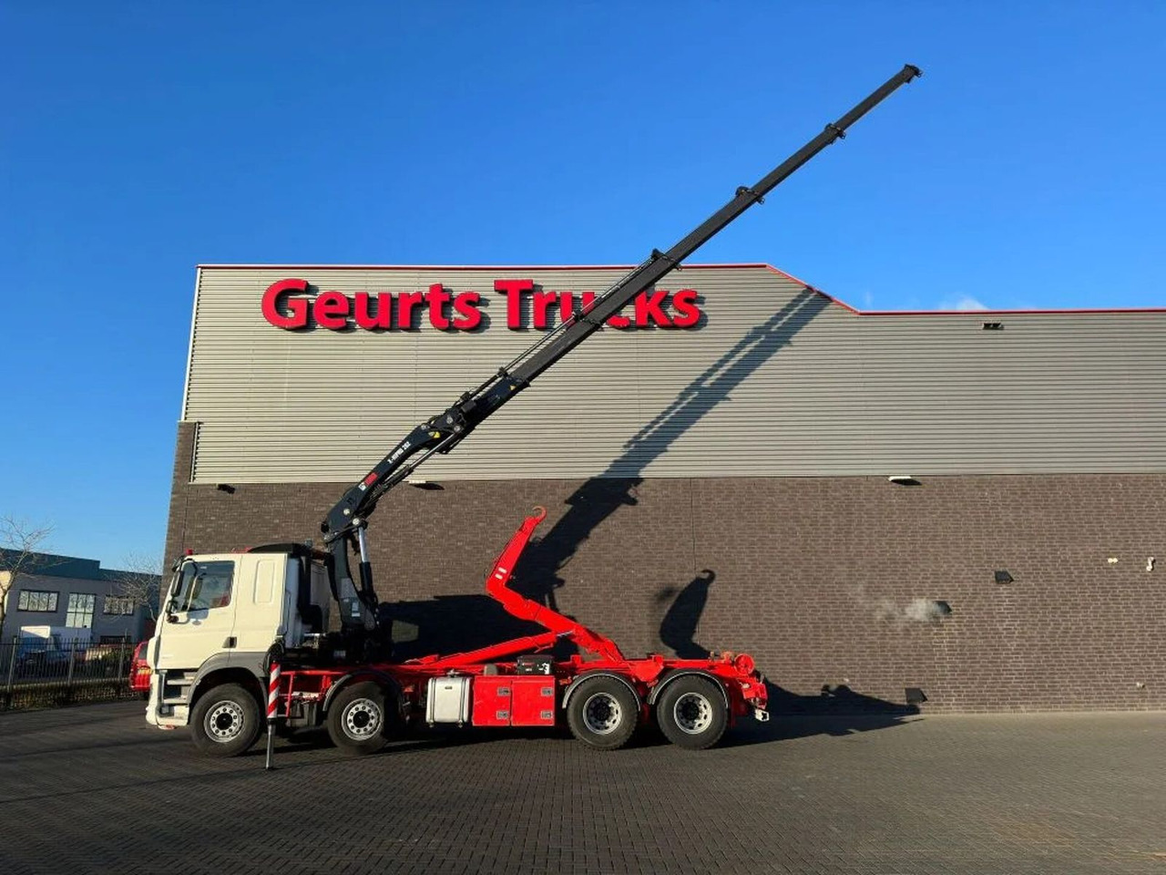 DAF CF 530 8X4 + HIAB HAAKARM + HIAB 262 EP-5 KRAAN/ - 후크 리프트 트럭 : 사진 5 DAF CF 530 8X4 + HIAB HAAKARM + HIAB 262 EP-5 KRAAN/ - 후크 리프트 트럭 : 사진 5