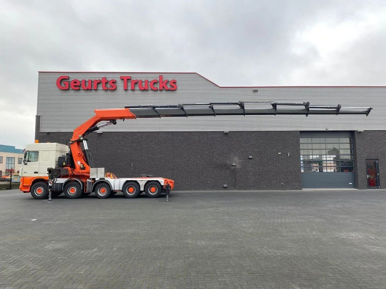 DAF XF 105 10X4 + FASSI F1500AXP.28 KRAAN/KRAN/CRANE - 크레인 트럭 : 사진 1 DAF XF 105 10X4 + FASSI F1500AXP.28 KRAAN/KRAN/CRANE - 크레인 트럭 : 사진 1