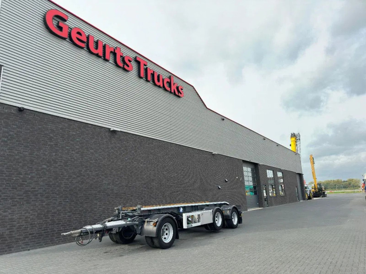 GS Meppel AC 3000 3-ASSIGE CONTAINER AANHANGER - 롤오프/ 스킵 트레일러 : 사진 2 GS Meppel AC 3000 3-ASSIGE CONTAINER AANHANGER - 롤오프/ 스킵 트레일러 : 사진 2