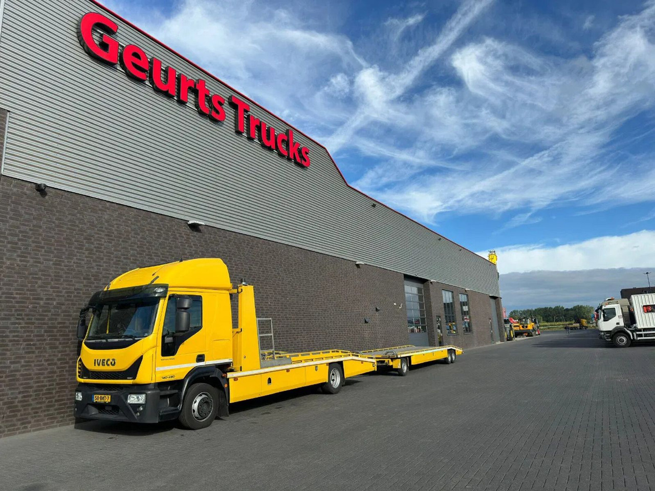 Iveco EuroCargo 120 -280 4X2 WITTEVEEN AUTOTRANSPORTER - 자동 운반 장치 트럭 : 사진 4 Iveco EuroCargo 120 -280 4X2 WITTEVEEN AUTOTRANSPORTER - 자동 운반 장치 트럭 : 사진 4