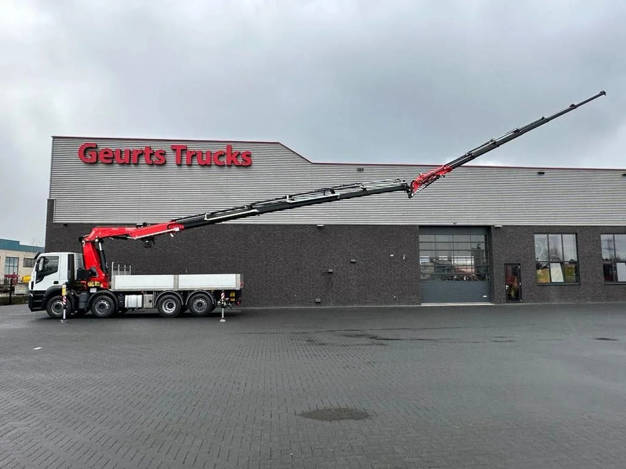 Iveco Stralis 480 X-WAY 8X2 + FASSI 545RA.2.26 + JIB L - 크레인 트럭 : 사진 3 Iveco Stralis 480 X-WAY 8X2 + FASSI 545RA.2.26 + JIB L - 크레인 트럭 : 사진 3