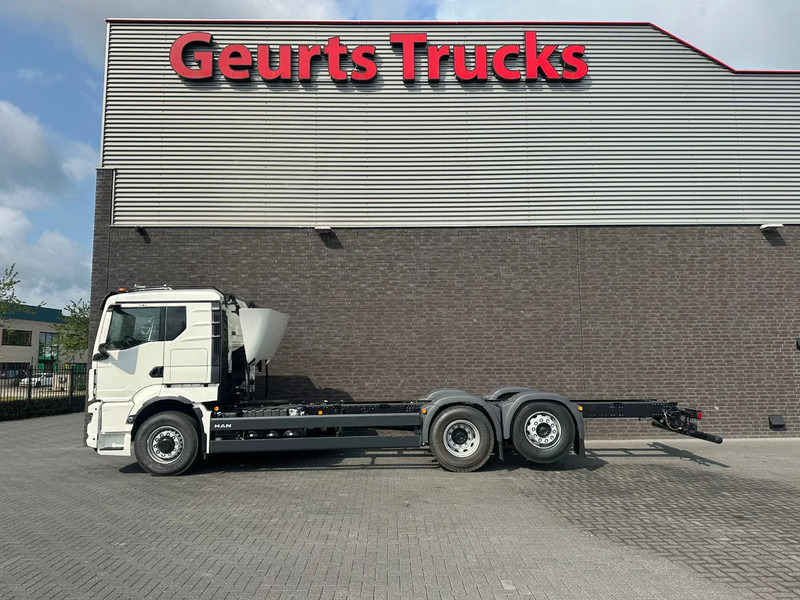 MAN TGS 26.520 6X2H-4 BL CH HYDRO DRIVE CHASSIS CABINE (NIEUW) - 캡 새시 트럭 : 사진 1 MAN TGS 26.520 6X2H-4 BL CH HYDRO DRIVE CHASSIS CABINE (NIEUW) - 캡 새시 트럭 : 사진 1