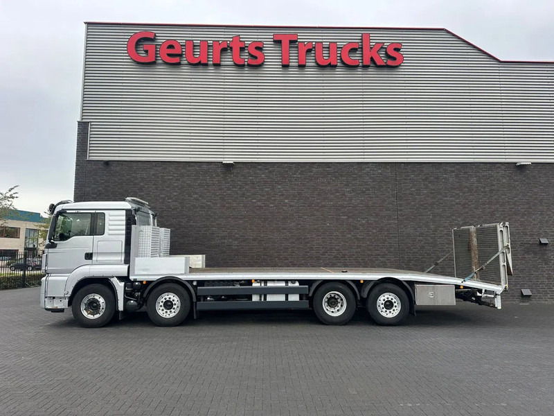 MAN TGS 35.470 8X2 OPRIJWAGEN/MACHINE TRANSPORTER/PLATEAU/ - 자동 운반 장치 트럭 : 사진 3 MAN TGS 35.470 8X2 OPRIJWAGEN/MACHINE TRANSPORTER/PLATEAU/ - 자동 운반 장치 트럭 : 사진 3